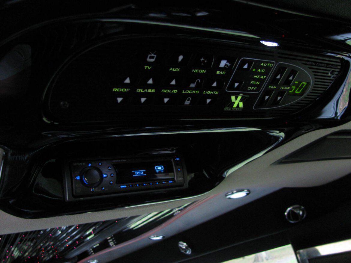 SUV Stretch for Sale in Nashville, TN - Photo 16
