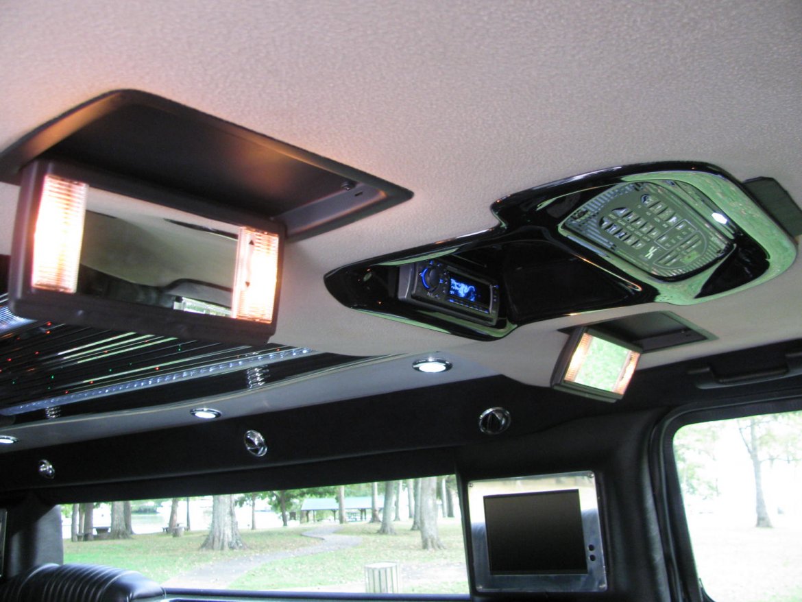 SUV Stretch for Sale in Nashville, TN - Photo 18