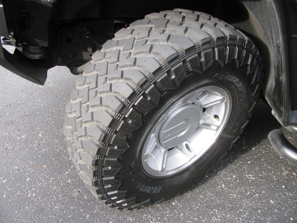 SUV Stretch for Sale in Nashville, TN - Photo 25