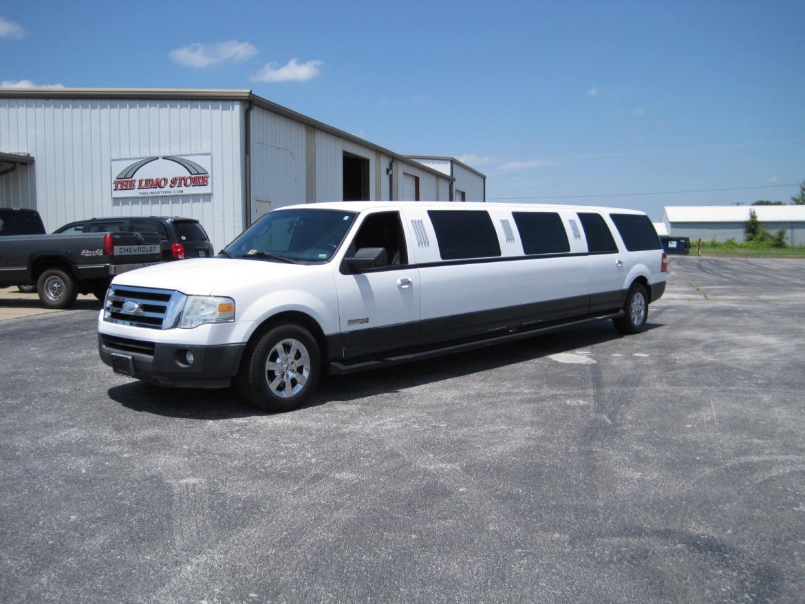 SUV Stretch for Sale in Ozark, MO - Photo 2