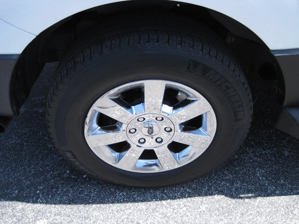 SUV Stretch for Sale in Ozark, MO - Photo 16