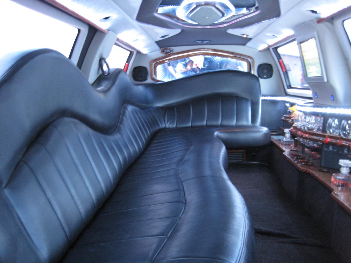 SUV Stretch for Sale in Ozark, MO - Photo 23