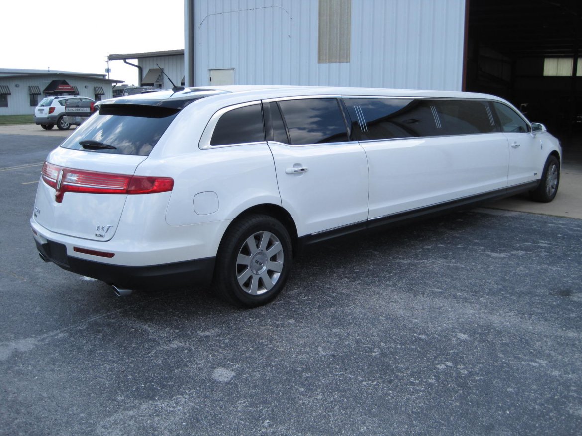 Limousine for Sale in Ozark, MO - Photo 5