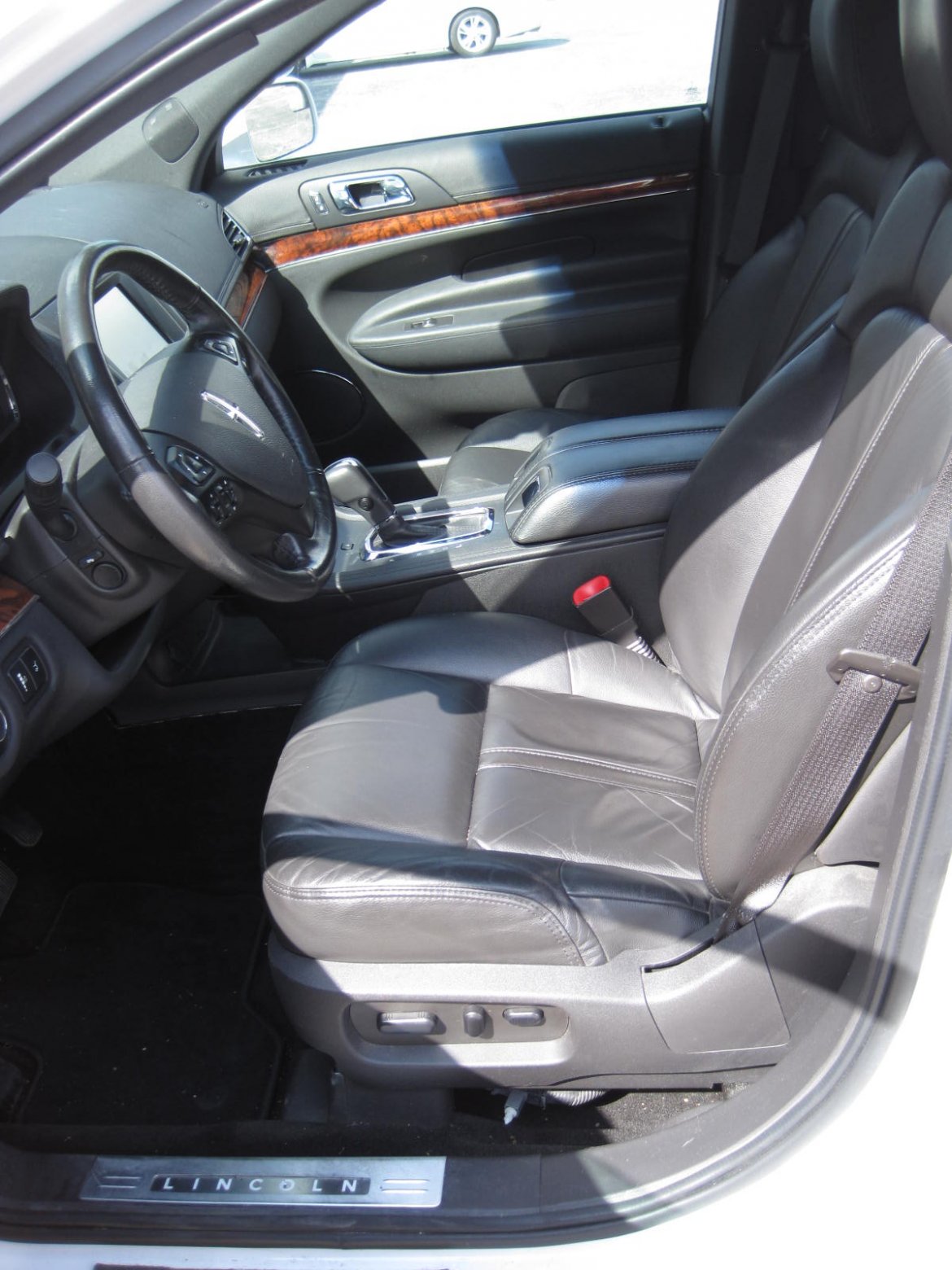 Limousine for Sale in Ozark, MO - Photo 10