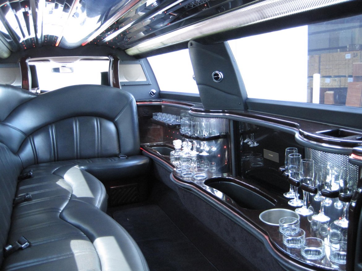 Limousine for Sale in Ozark, MO - Photo 19