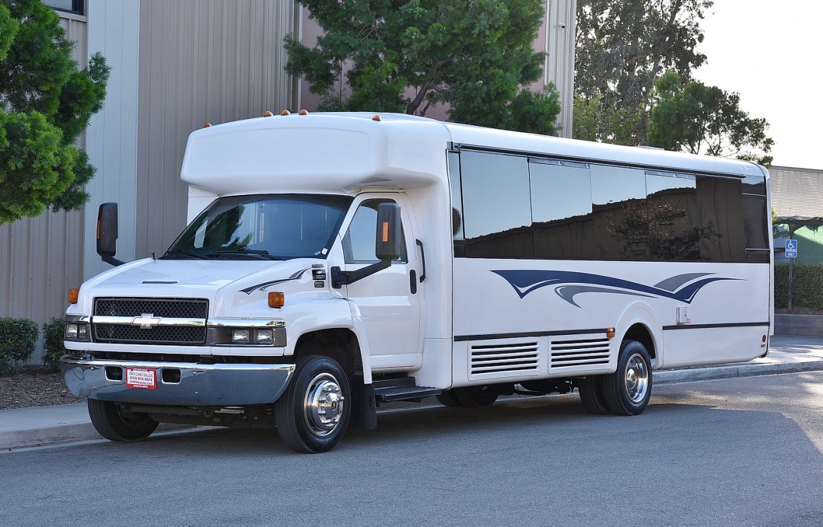 Limo Bus for Sale in Fontana, CA - Photo 7