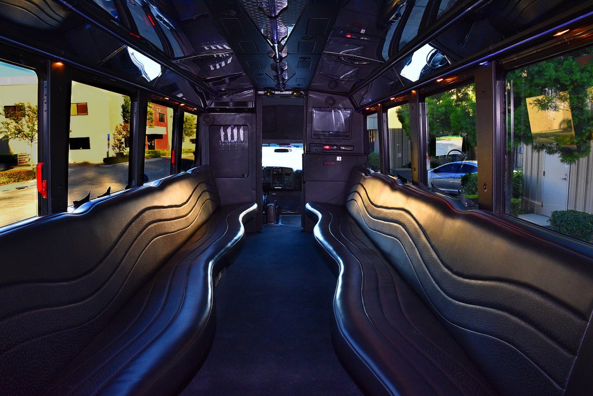 Limo Bus for Sale in Fontana, CA - Photo 12