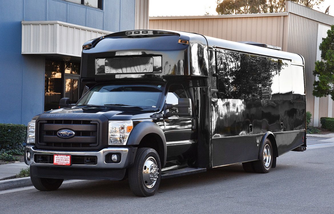 Limo Bus for Sale in Fontana, CA - Photo 6