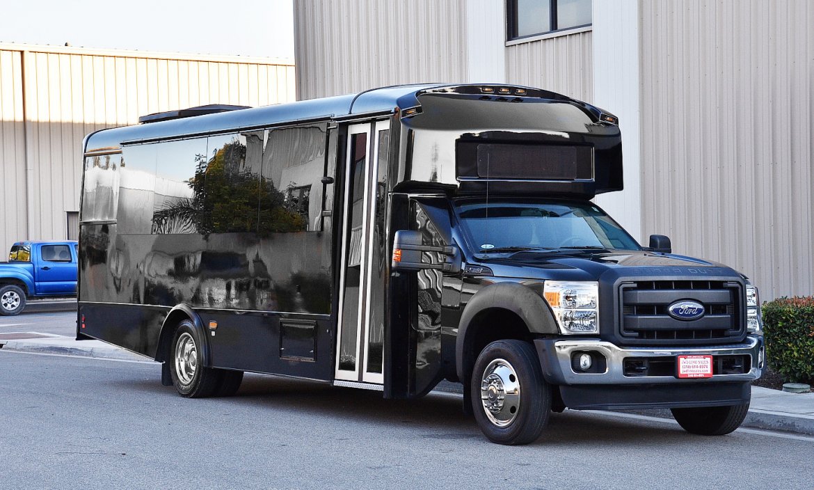 Limo Bus for Sale in Fontana, CA - Photo 7