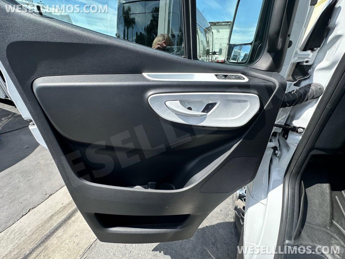 Sprinter for Sale in Carson, CA - Photo 6