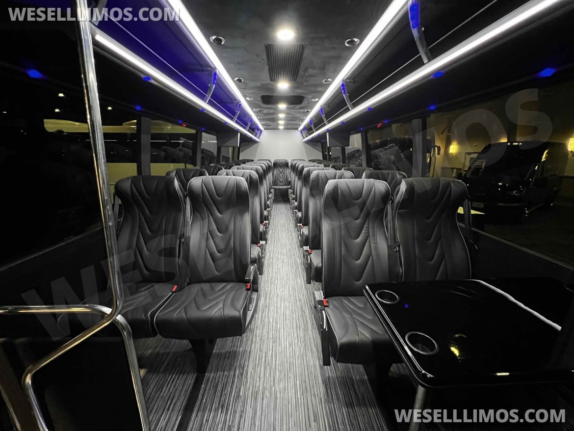 Executive Shuttle for Sale in Springfield, MO - Main Photo