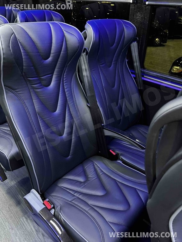 2025 Freightliner SupercoachXL 45 Executive Shuttle for Sale in Springfield, MO - Photo 2