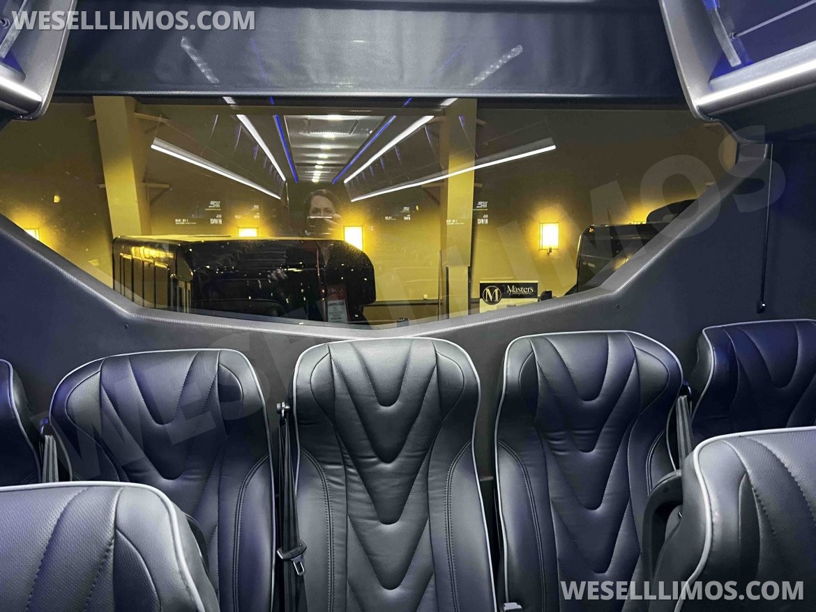 Executive Shuttle for Sale in Springfield, MO - Photo 7