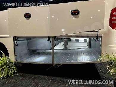 2025 Executive Coach Buiders Freightliner SupercoachXL 45 Executive Shuttle - Executive Shuttle for Sale in Springfield, MO - Photo 11