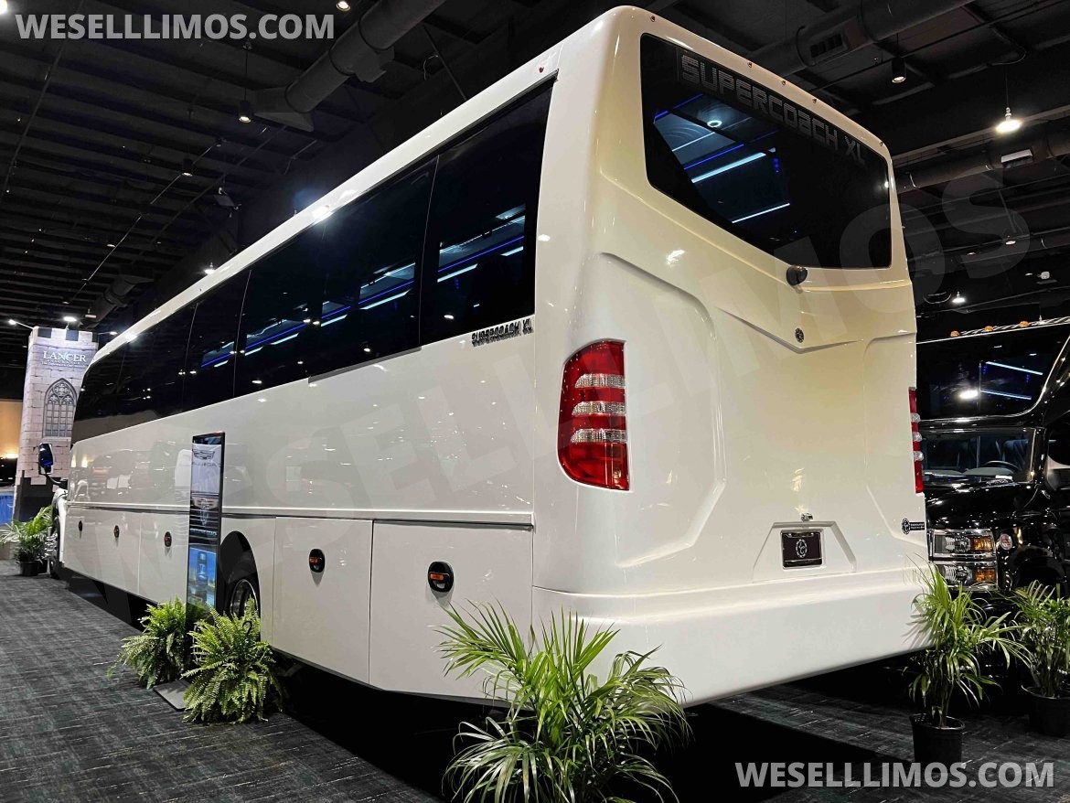 Executive Shuttle for Sale in Springfield, MO - Photo 13