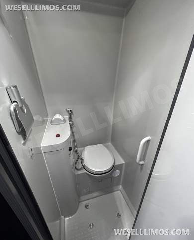 2025 Executive Coach Buiders Freightliner SupercoachXL 45 Executive Shuttle - Executive Shuttle for Sale in Springfield, MO - Photo 16