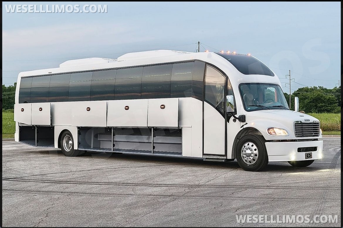 Executive Shuttle for Sale in Springfield, MO - Photo 19