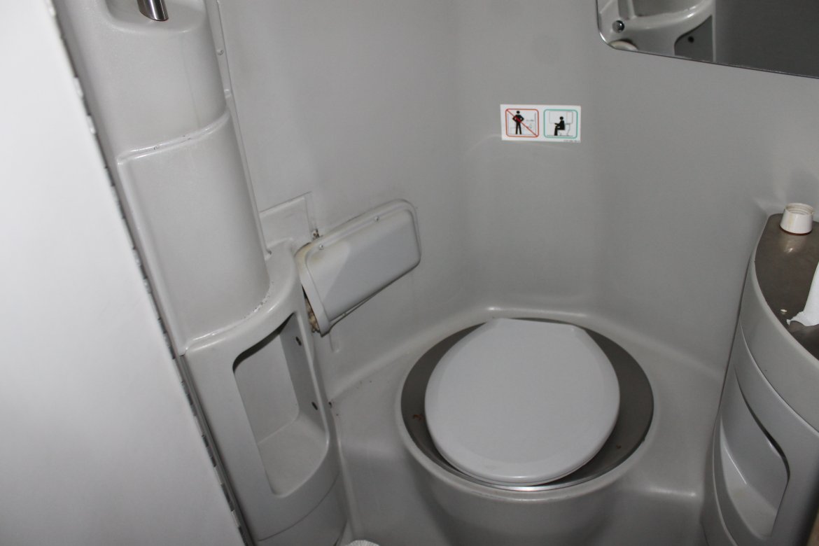 Motorcoach for Sale in San Francisco, CA - Photo 21