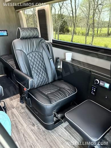 2023 Midwest Automotive Design Mercedes-Benz Sprinter 144 4x4 Sprinter - Sprinter for Sale in Fort Smith, AR - Photo 12