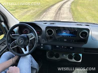 2023 Midwest Automotive Design Mercedes-Benz Sprinter 144 4x4 Sprinter - Sprinter for Sale in Fort Smith, AR - Photo 15
