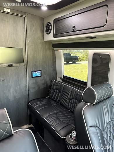 2023 Midwest Automotive Design Mercedes-Benz Sprinter 144 4x4 Sprinter - Sprinter for Sale in Fort Smith, AR - Photo 23