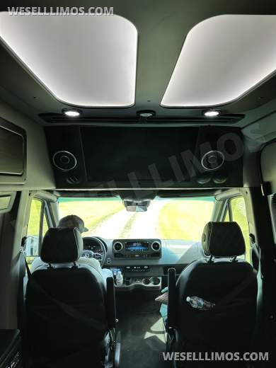 2023 Midwest Automotive Design Mercedes-Benz Sprinter 144 4x4 Sprinter - Sprinter for Sale in Fort Smith, AR - Photo 26