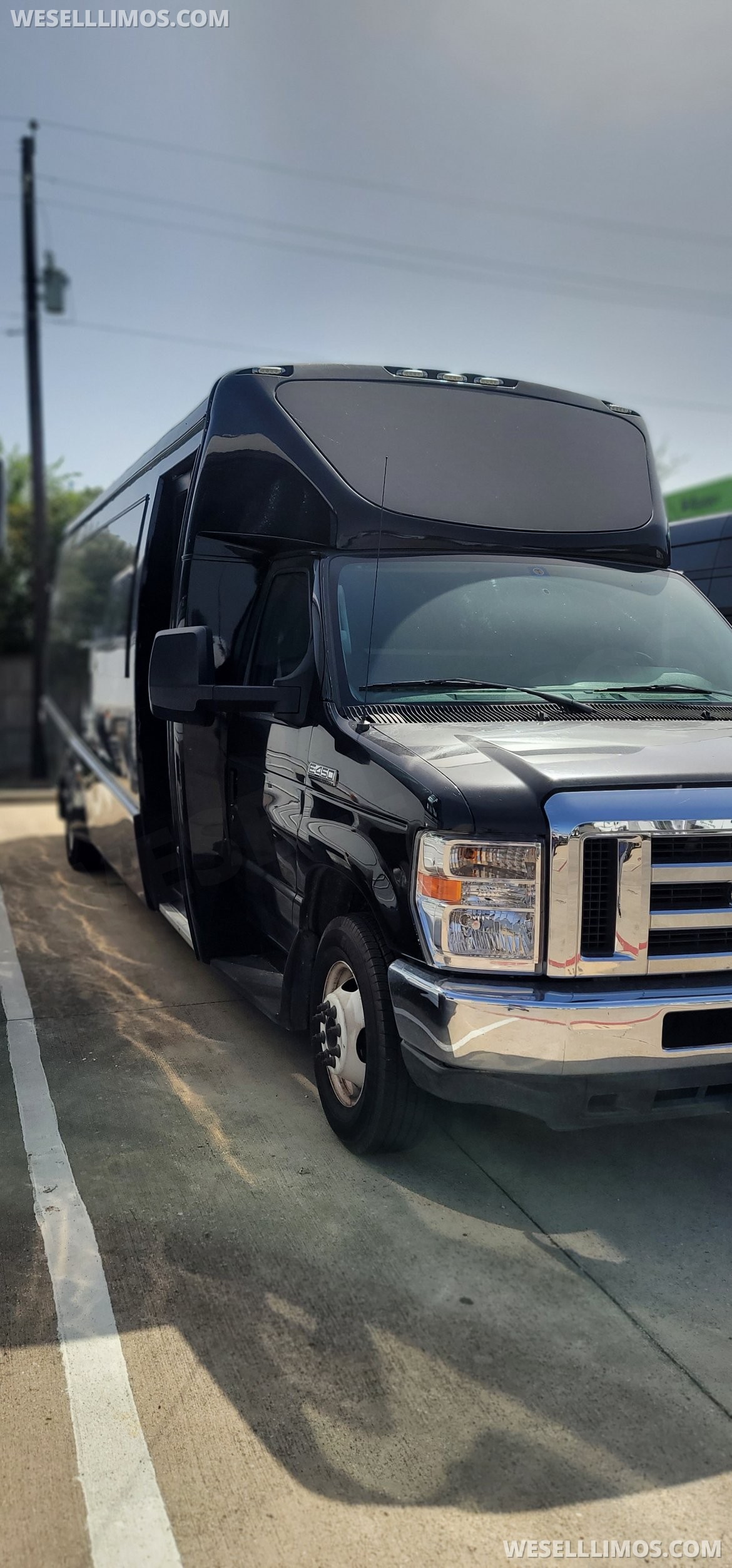 Limo Bus for Sale in Frisco, TX - Photo 8