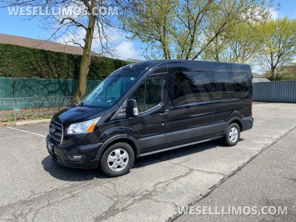 2020 Ford Transit 350XLT Sprinter for Sale in baldwin, NY - Photo 2