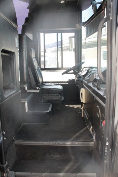 1998 Van Hool T2145 Limo Bus - Limo Bus for Sale in San Francisco, CA - Photo 4