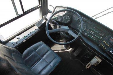 1998 Van Hool T2145 Limo Bus - Limo Bus for Sale in San Francisco, CA - Photo 5
