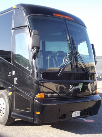 2009 MCI J4500 Motorcoach - Motorcoach for Sale in San Francisco, CA - Photo 3