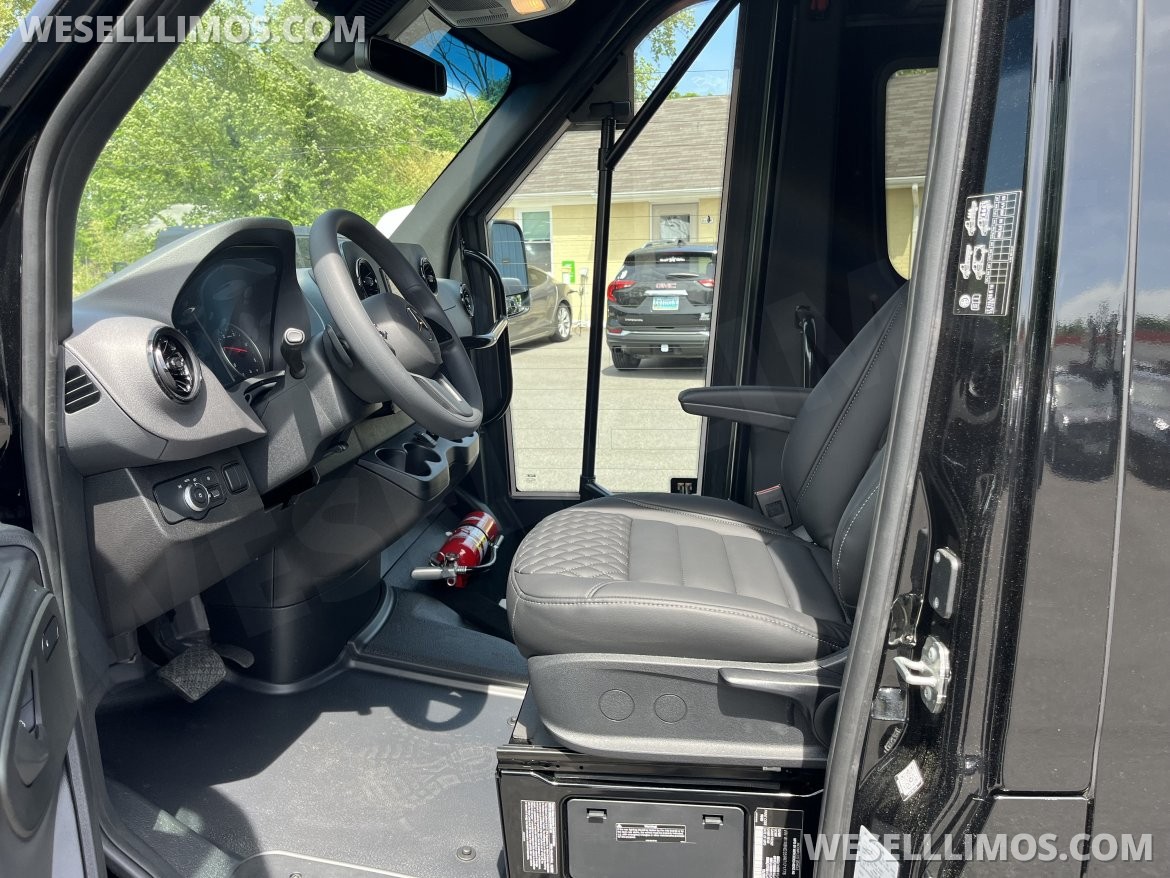 Sprinter for Sale in Pasadena, MD - Photo 9