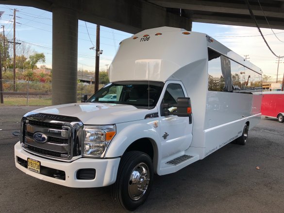 2011 Ford F-550 Limousine Bus Limo Bus for Sale in Hillside, NJ - Photo 2