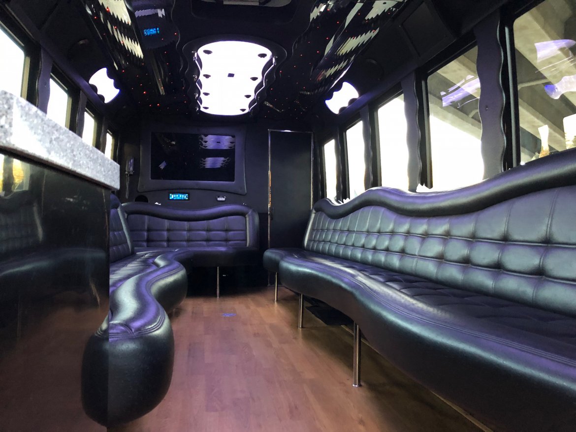 Limo Bus for Sale in Hillside, NJ - Photo 12