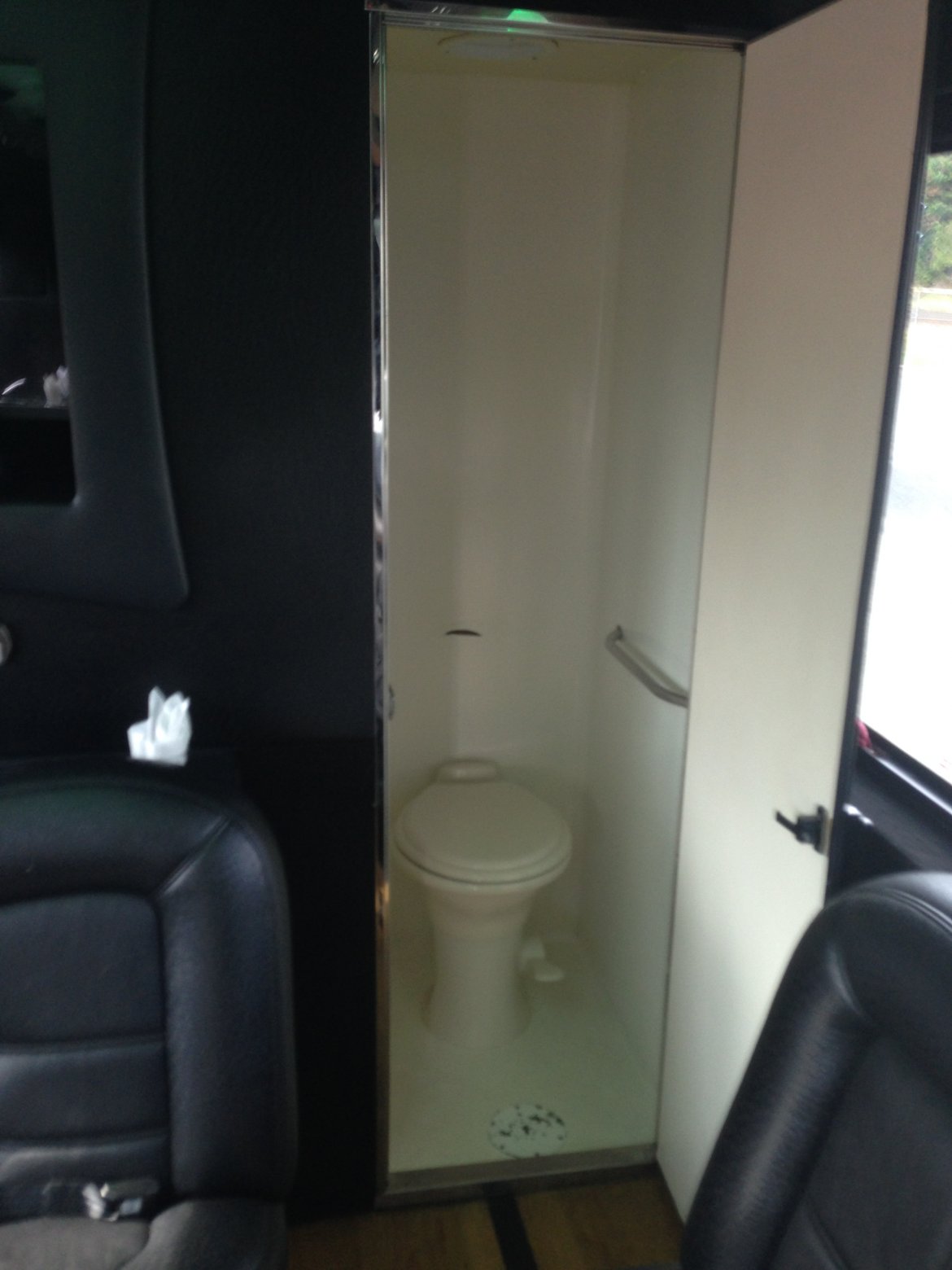 Limo Bus for Sale in Hillside, NJ - Photo 9
