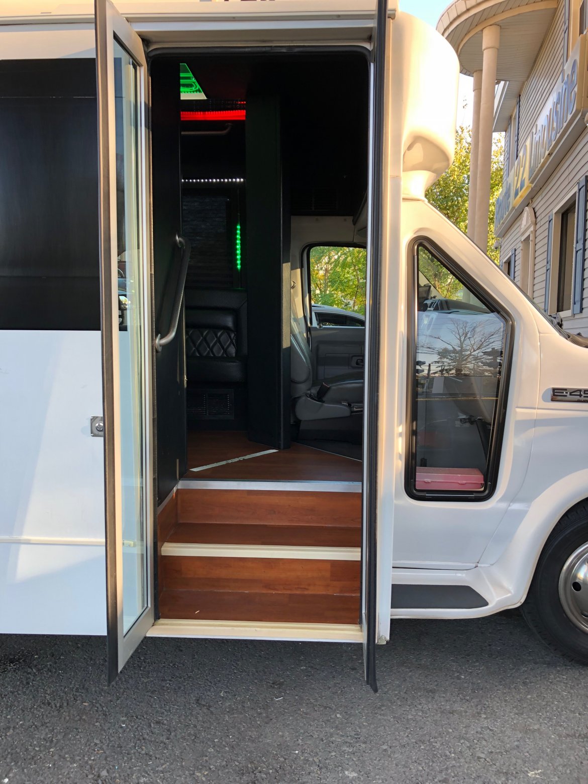 Limo Bus for Sale in Hillside, NJ - Photo 16