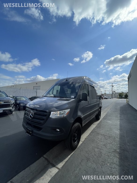 2022 Mercedes-Benz Sprinter 2500 4x4 144 inch Wheel Base Sprinter for Sale in Anaheim, CA - Photo 3