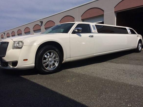 2008 Chrysler 300 Limousine for Sale in Richmond , VA - Main Photo