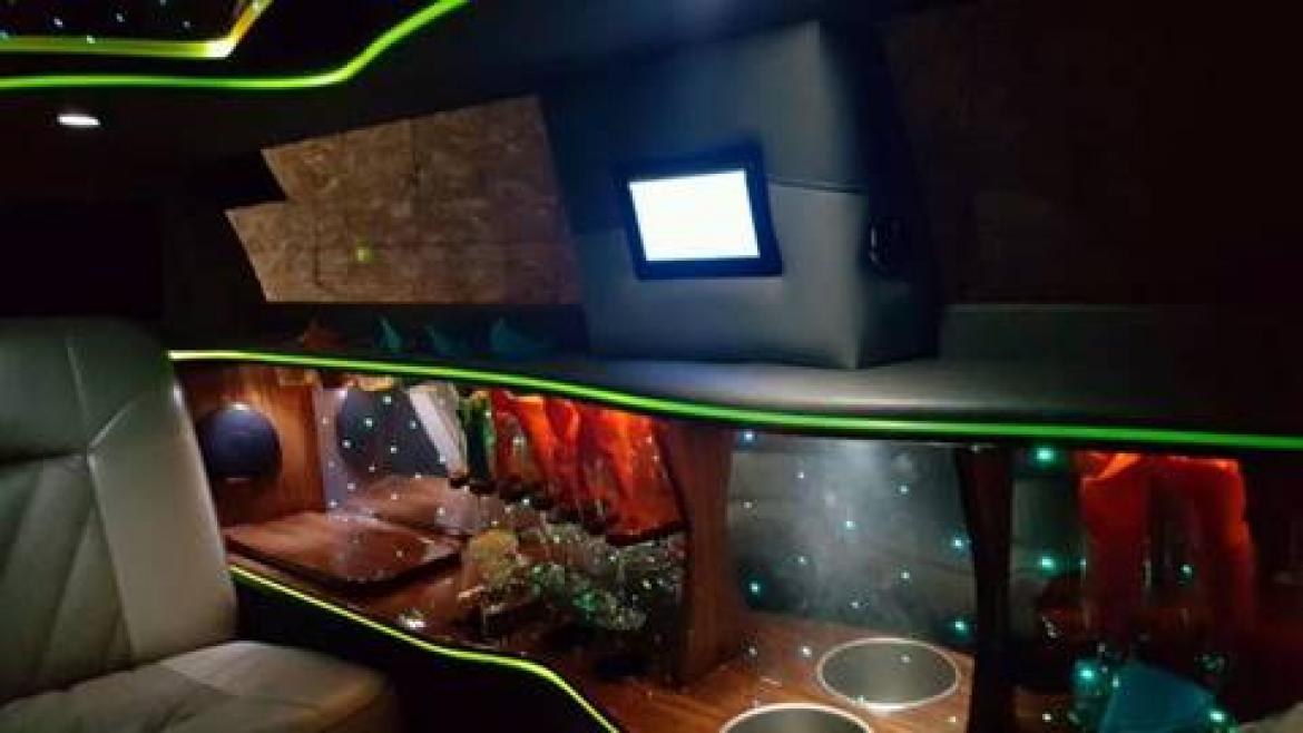 Limousine for Sale in Richmond , VA - Photo 15