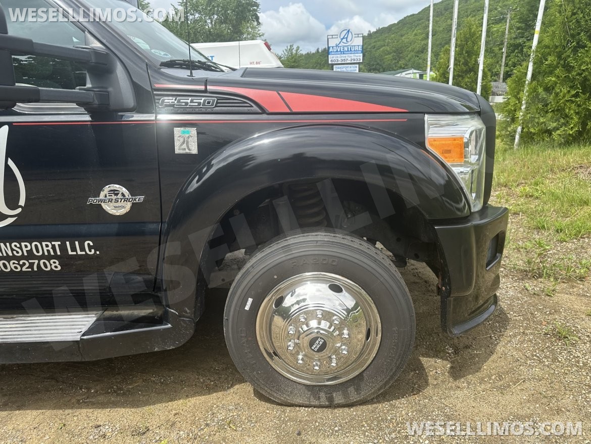 Limo Bus for Sale in Swanzey, NH - Photo 8