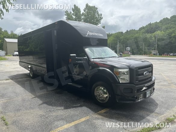 2012 Ford F550 Limo Bus for Sale in Swanzey, NH - Photo 3