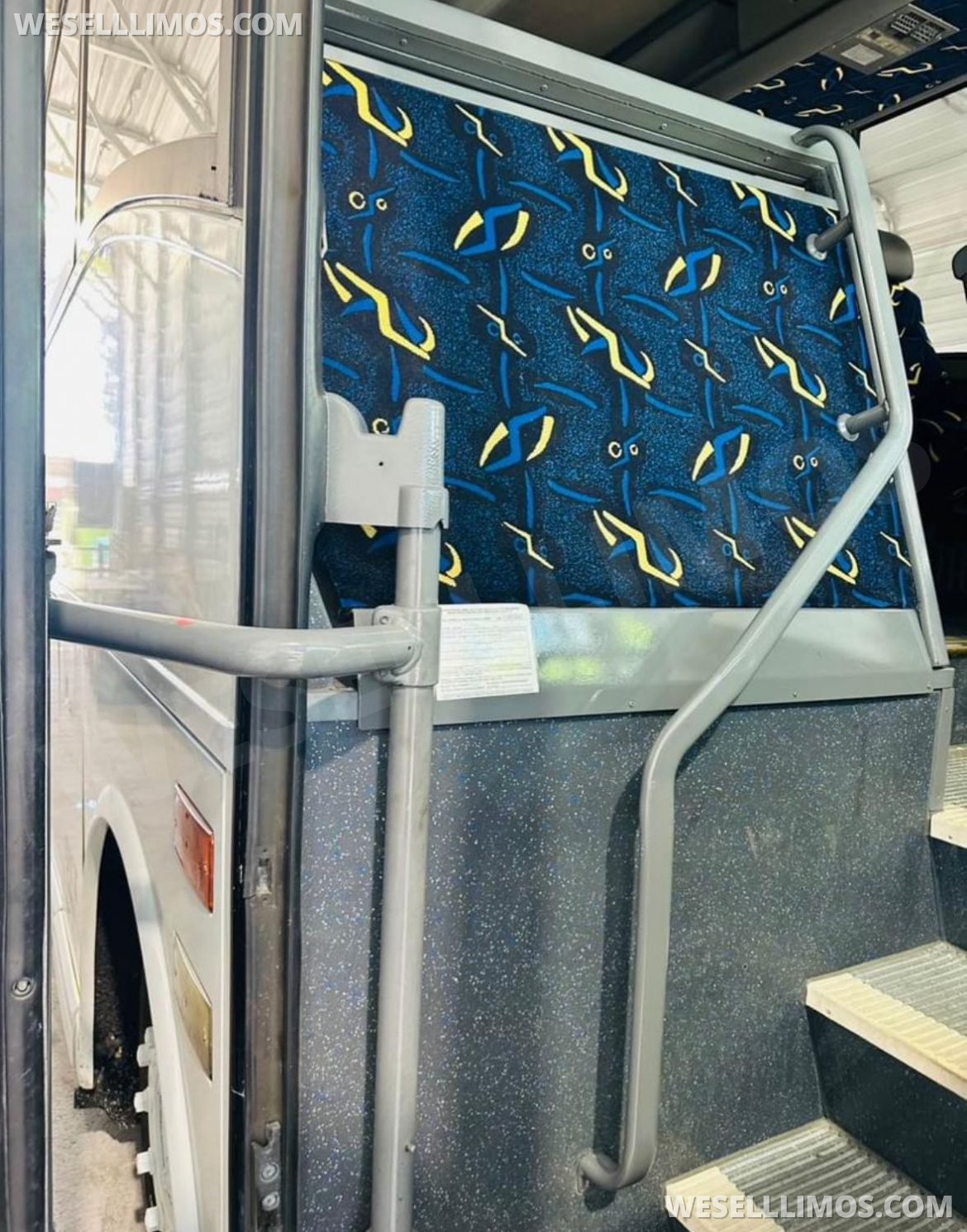 Motorcoach for Sale in Orlando, FL - Photo 8