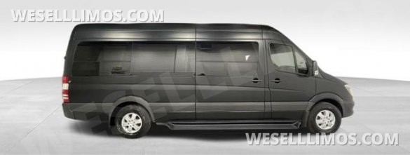 2014 Mercedes-Benz 2500 170" WB Sprinter for Sale in CANTON, OH - Photo 2