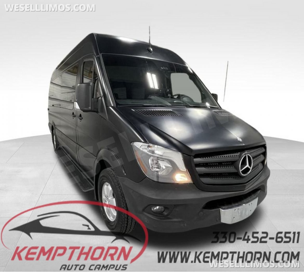Sprinter for Sale in CANTON, OH - Main Photo