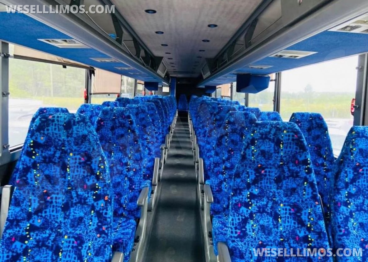 Motorcoach for Sale in Orlando, FL - Photo 9