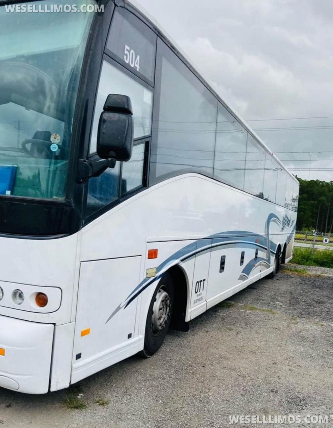 Motorcoach for Sale in Orlando, FL - Photo 3