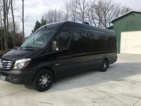 2014 Freightliner 2500 Sprinter for Sale in Indianapolis, IN - Main Photo
