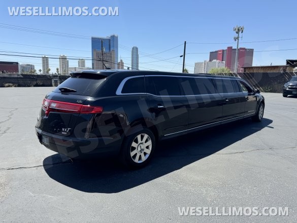 2017 Lincoln MKT Limousine Limousine for Sale in Las Vegas, NV - Photo 2