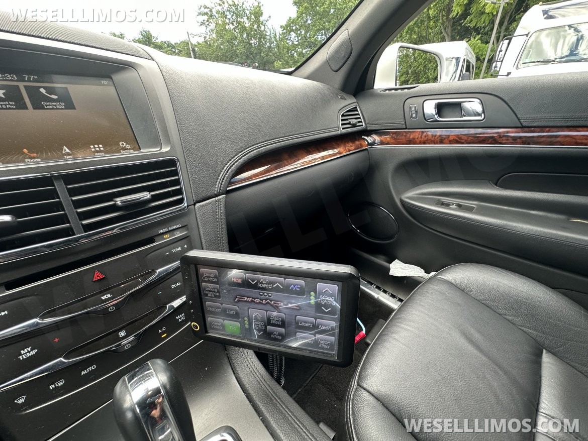 Limousine for Sale in Morganville, NJ - Photo 20