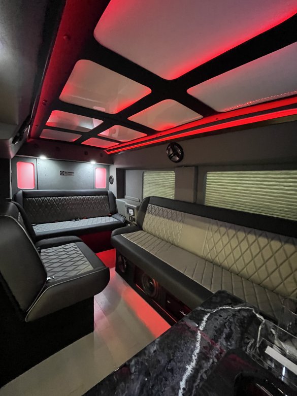 2019 Ford Transit 350 Custom Sprinter for Sale in Richmond, VA - Photo 3